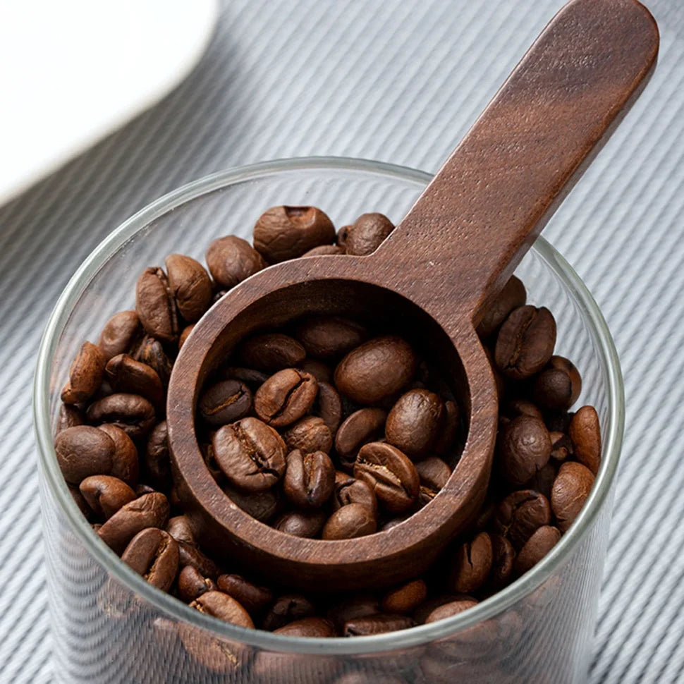 1PC Walnut coffee scoop, solid wood scoop, gram scoop, coffee powder and milk powder measuring spoon.